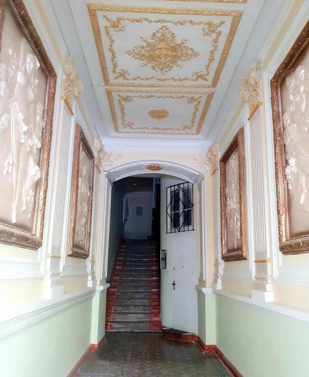 Central Apartment "Ameliya" บากู ภายนอก รูปภาพ